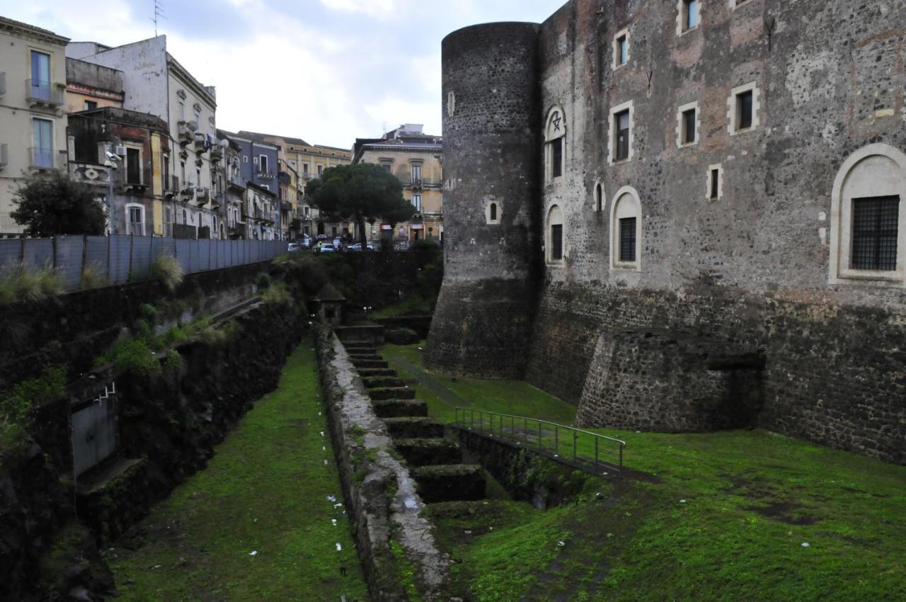 Terrazza Sul Castello Ursino By Wonderful Italy Apartment Catania Bagian luar foto