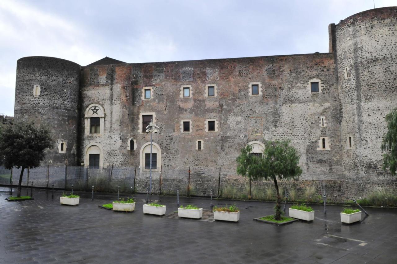 Terrazza Sul Castello Ursino By Wonderful Italy Apartment Catania Bagian luar foto
